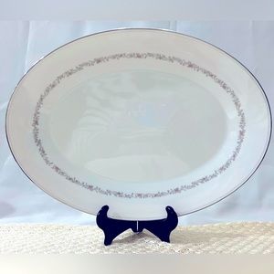 Noritake CORONA Oval serving platter. Made in Japan